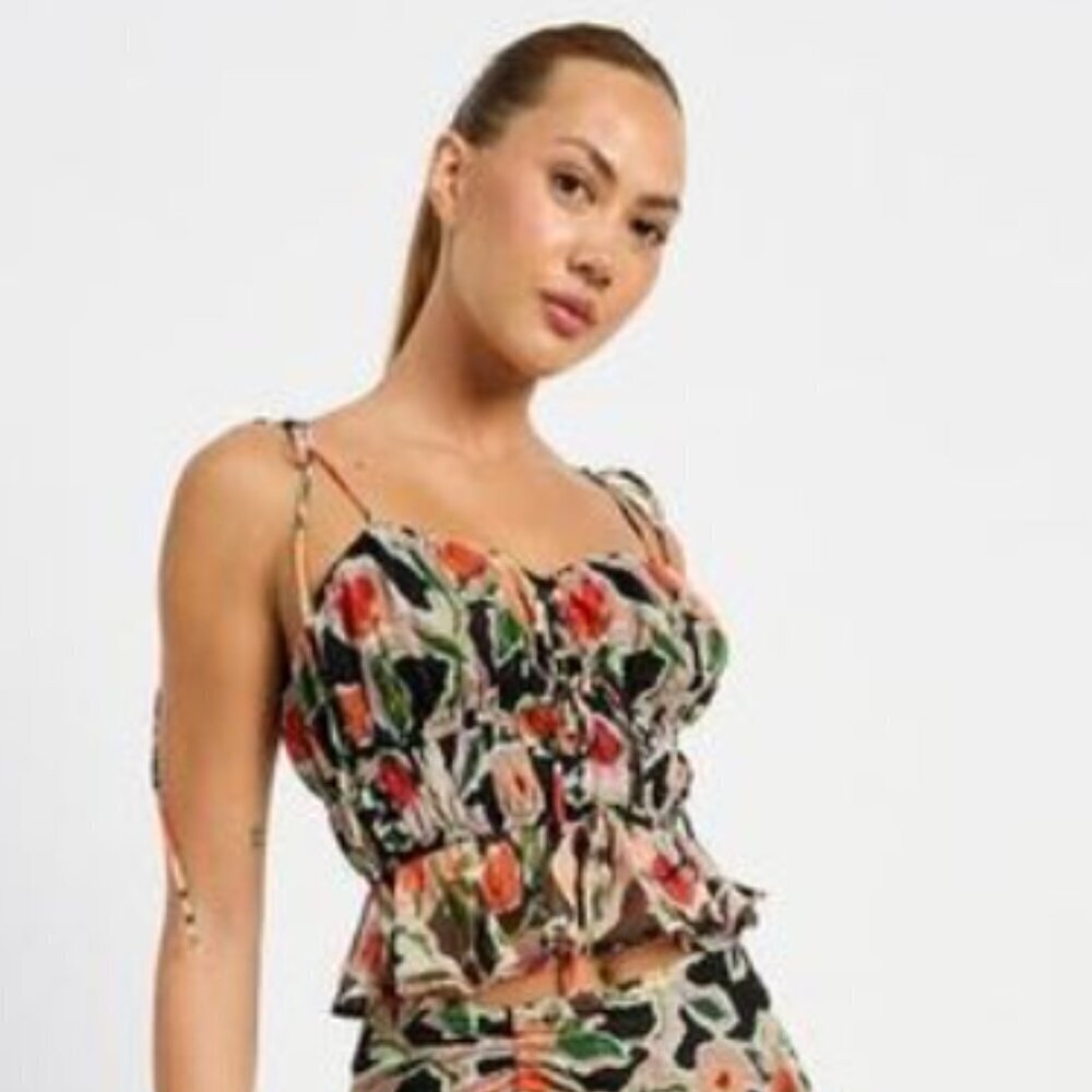 NWT En Saison Eden Chiffon Tank Top Blk Multicolor Floral Adjustable Tied Blouse